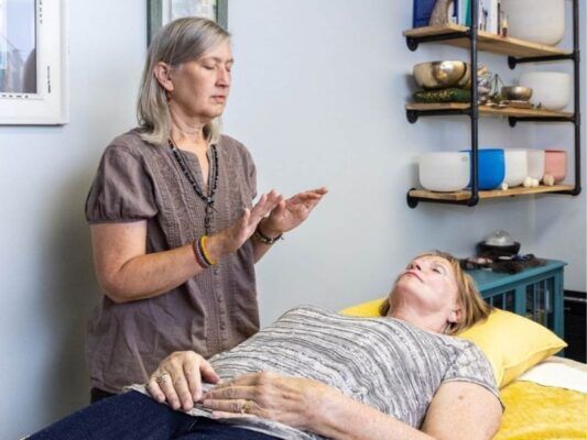 Chuyên gia thôi miên lượng tử